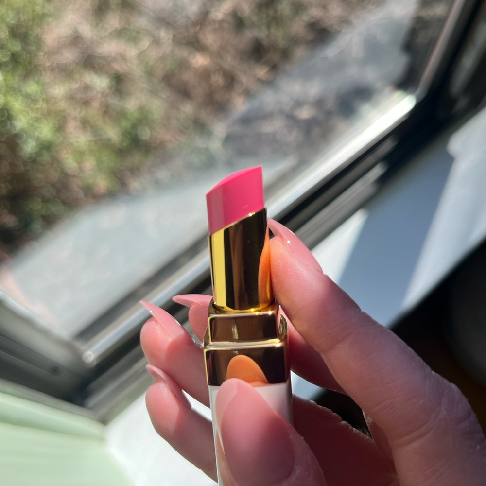 Chanel Rouge Coco Baume Blushing Pink Lipstick